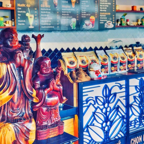 Ảnh Thiết bị & Nhân Viên